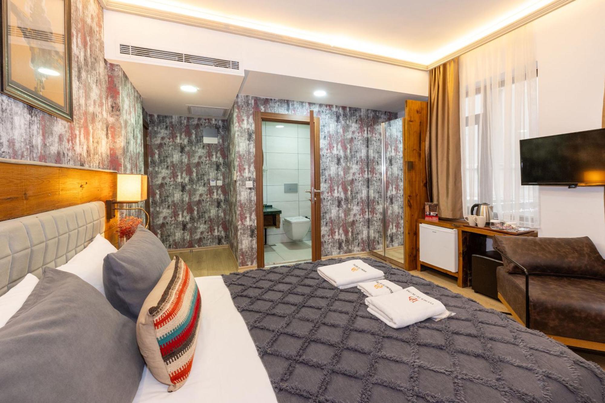 Double Dd Hotel Istanbul Exterior photo