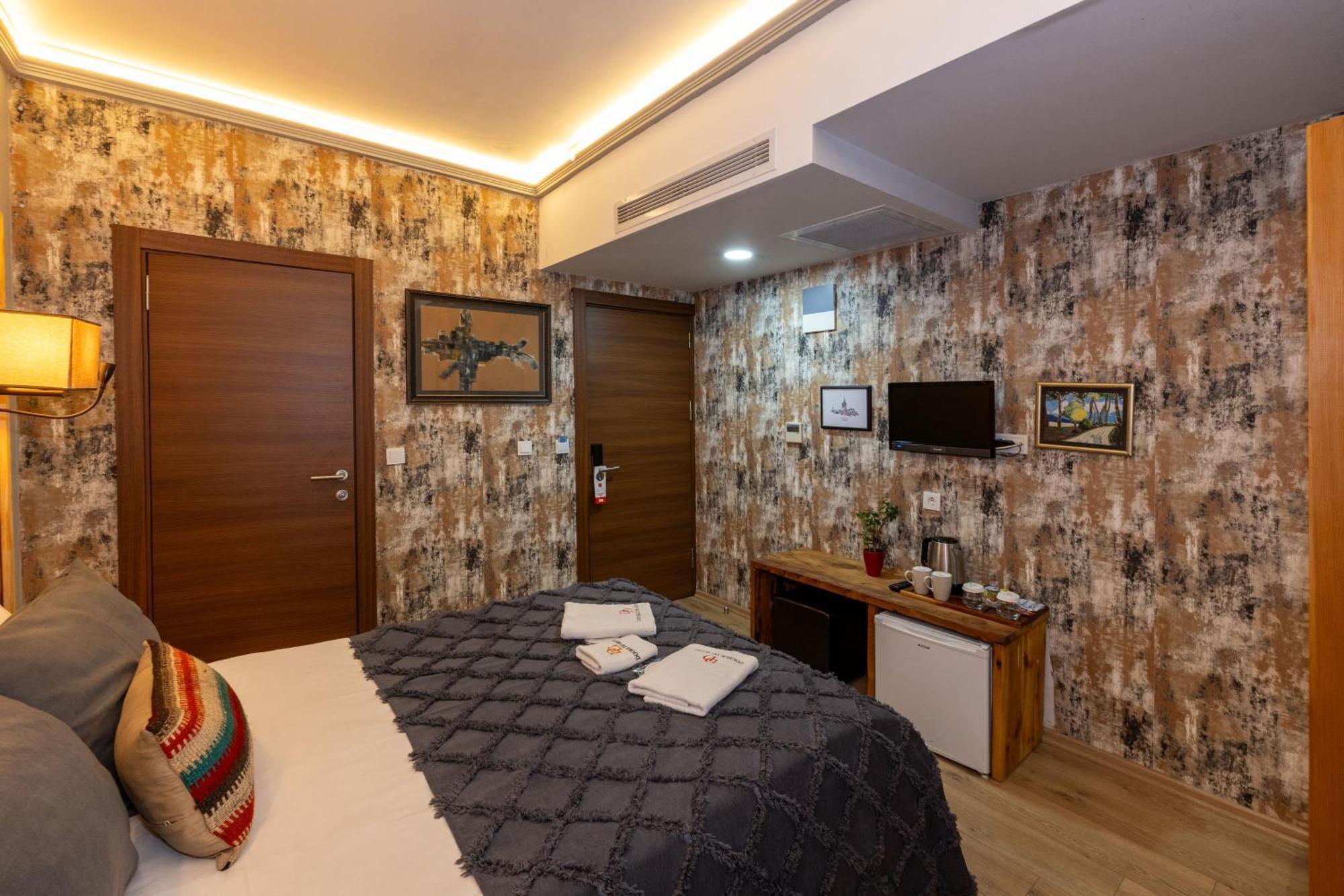 Double Dd Hotel Istanbul Exterior photo