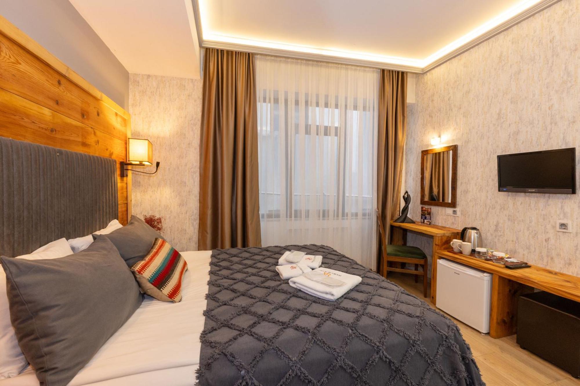 Double Dd Hotel Istanbul Exterior photo