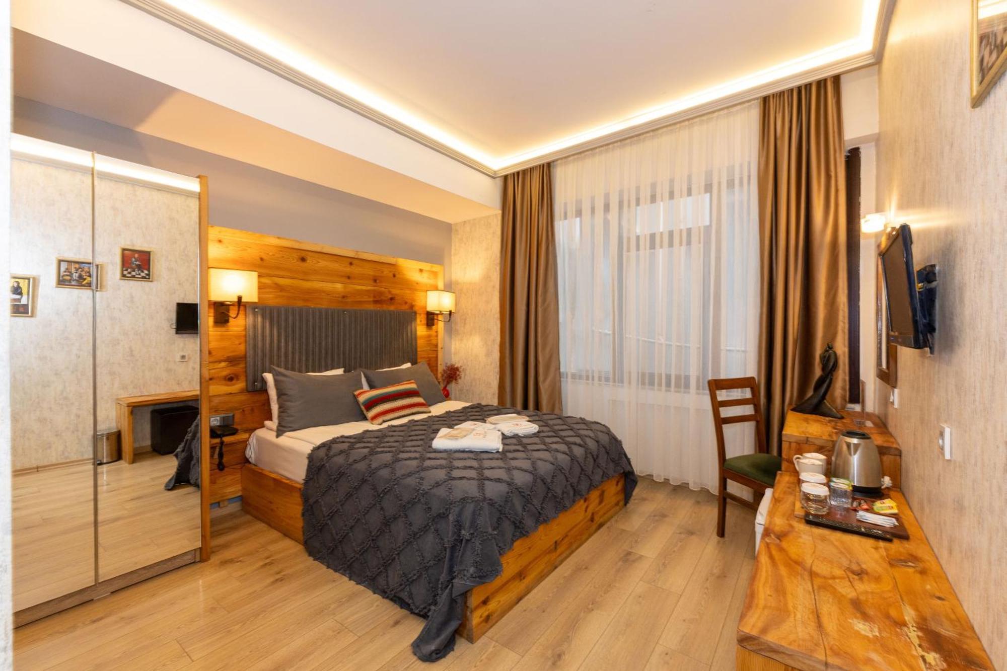 Double Dd Hotel Istanbul Exterior photo