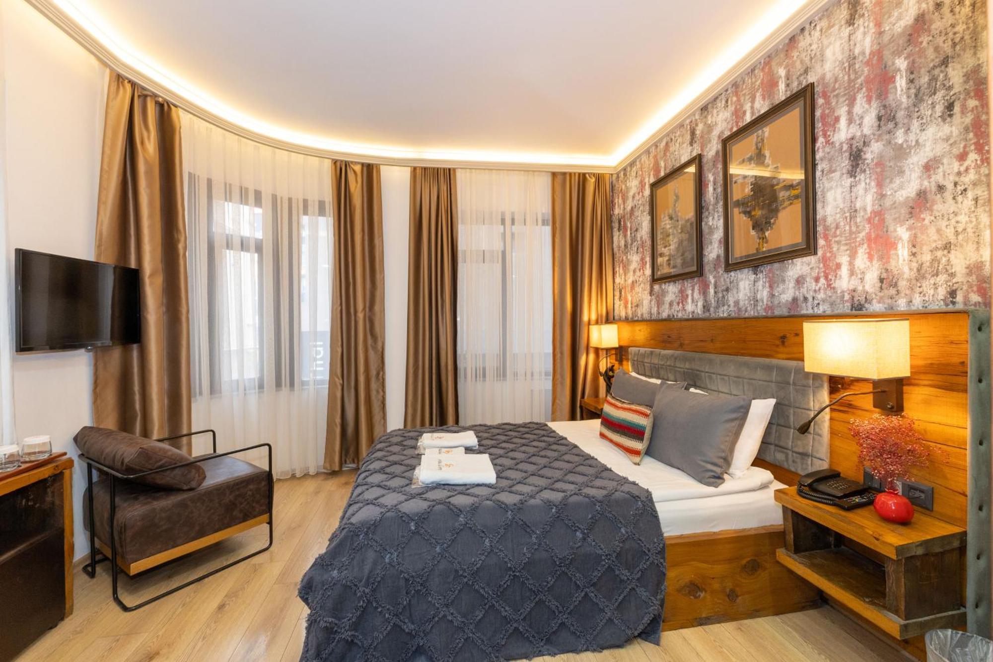 Double Dd Hotel Istanbul Exterior photo